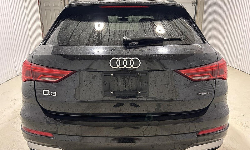 Audi Q3 Komfort 45 T...