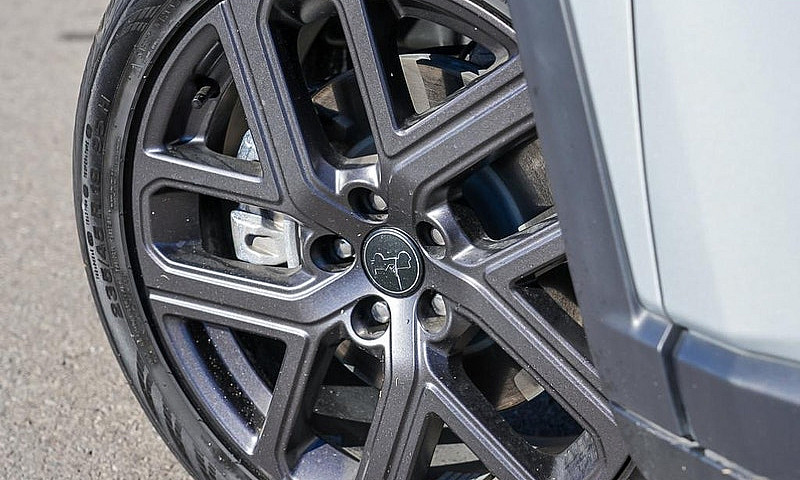 2026 Jeep Compass Li...
