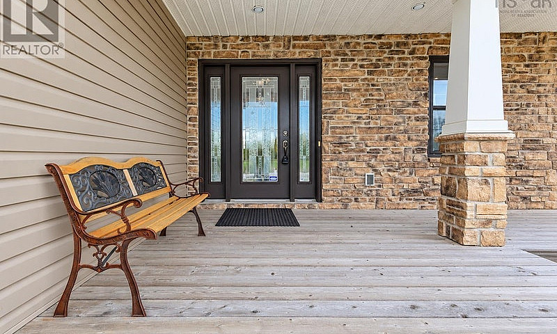 225 Hampton Drive Sy...