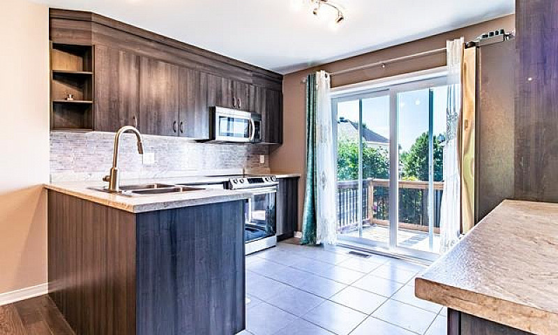 Maison À Vendre - 15...