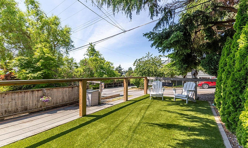 912 Keil Street Whit...