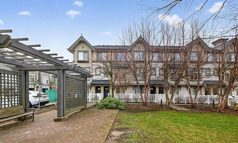 56 31098 Westridge P...