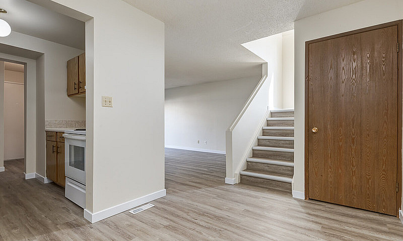 Townhomes For Rent I...