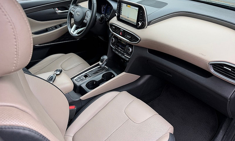 2020 Hyundai Santa F...