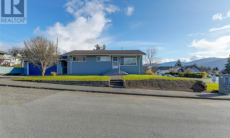 4260 Montrose St Por...