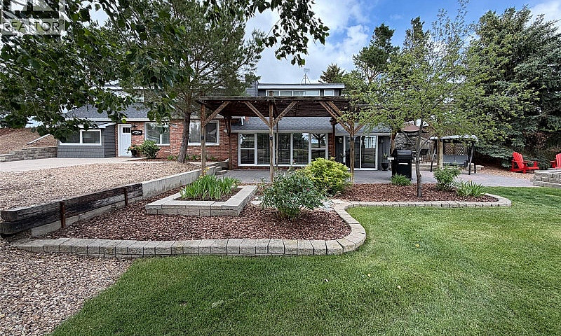 Miller Acreage White...