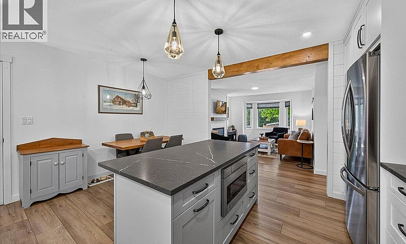 1810 15Th Avenue Inv...