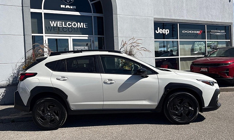 2025 Subaru Crosstre...