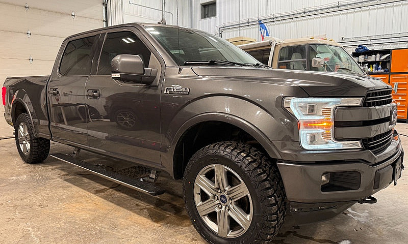 2018 Ford F-150 Lari...