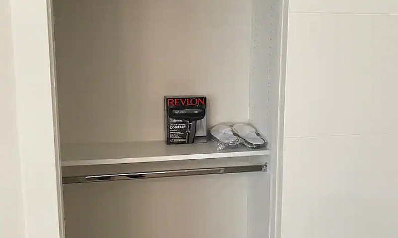 4-Bedroom, 3-Bathroo...