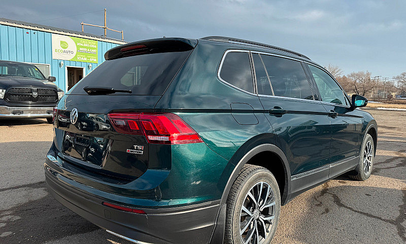 2018 Volkswagen Tigu...
