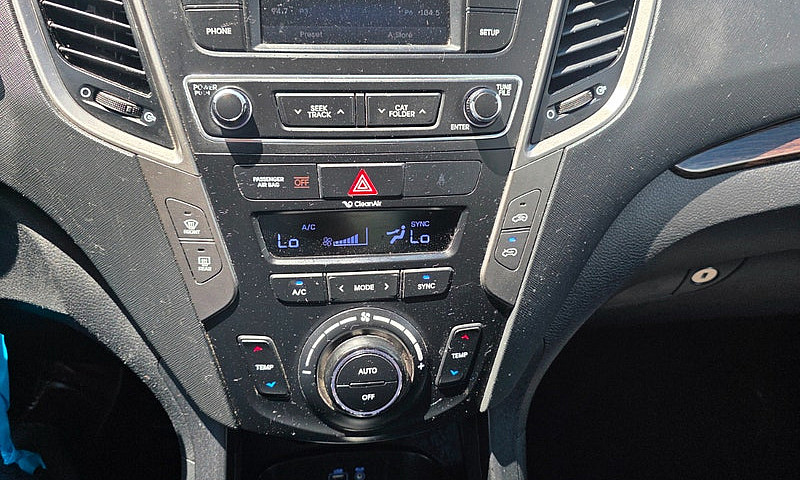 2017 Hyundai Santa F...