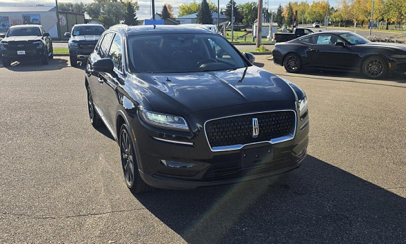 2023 Lincoln Nautilu...