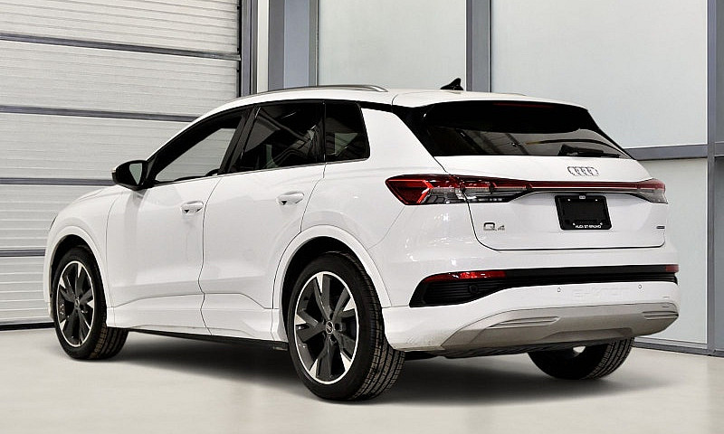 2025 Audi Q4 E-Tron ...