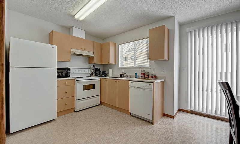 2 Bed X 1 Bath Apart...