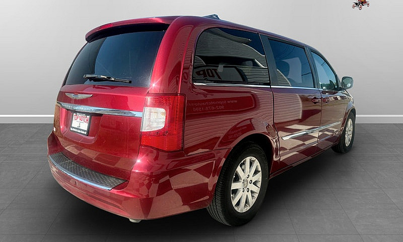2011 Chrysler Town &...