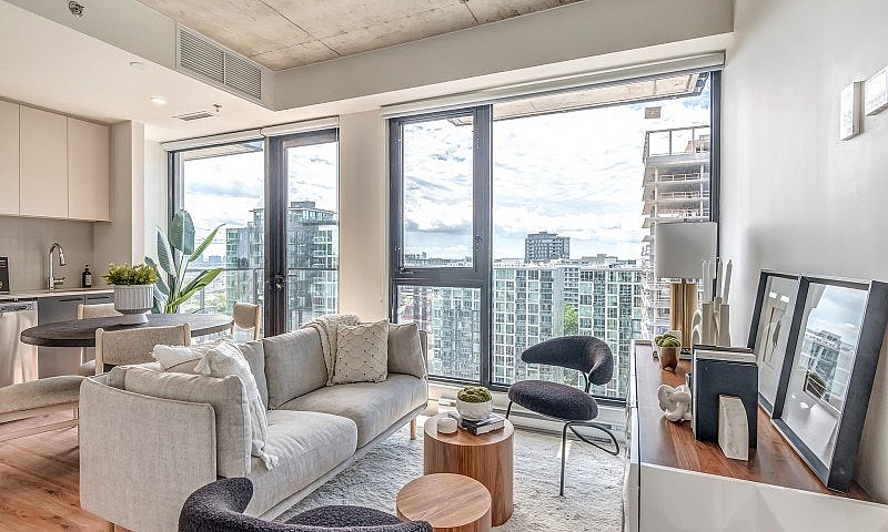 Condo 4 1/2 À Louer ...