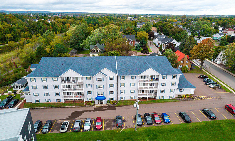39 Pleasant Moncton...