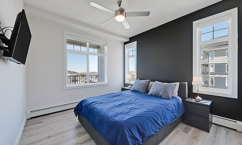 Luxury Corner Unit |...
