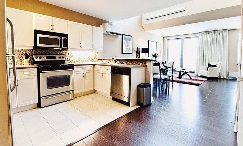 Furnished 1 Bed Loft...