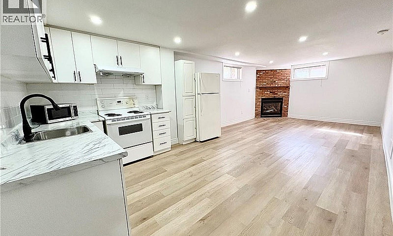292 Woodward Avenue ...