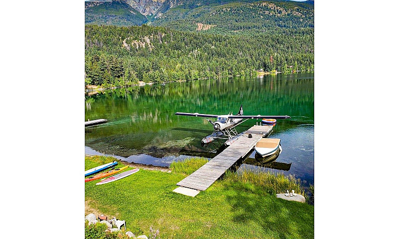 7068 Gun Lake West R...