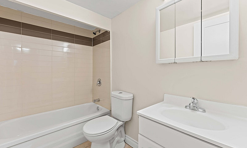 1 Bedroom Apartment ...