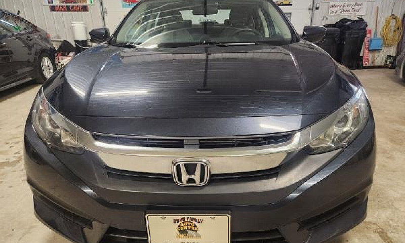 2017 Honda Civic Sed...