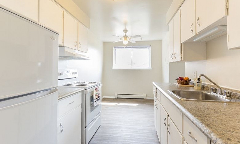 2 Bedroom Apartment ...