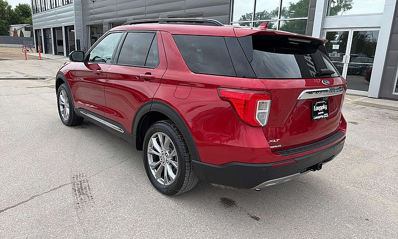 2020 Ford Explorer X...