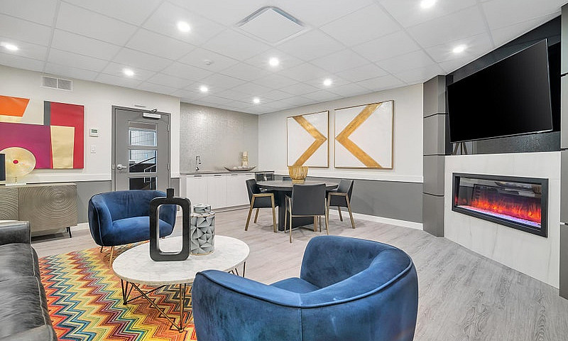 1 Bedroom + Den Prem...