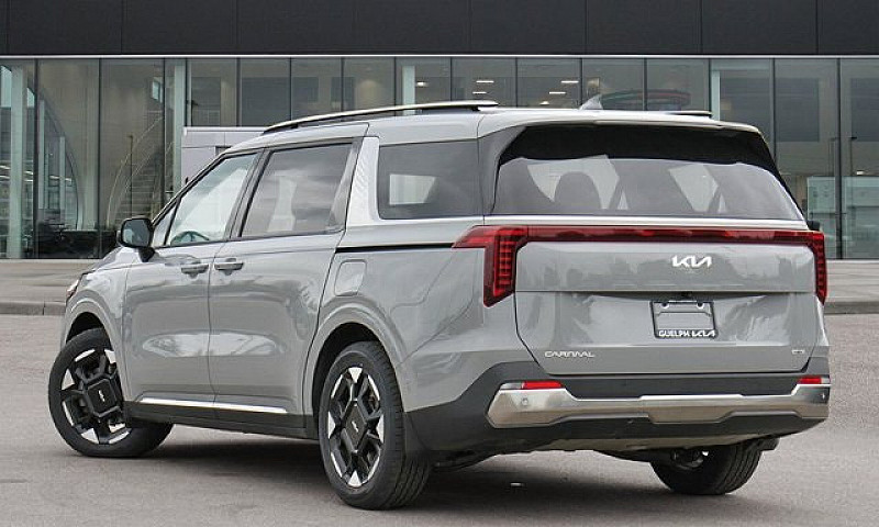 2025 Kia Carnival Hy...