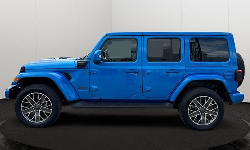 2023 Jeep Wrangler 4...