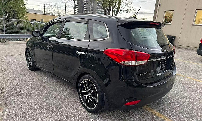 2014 Kia Rondo 4Dr W...