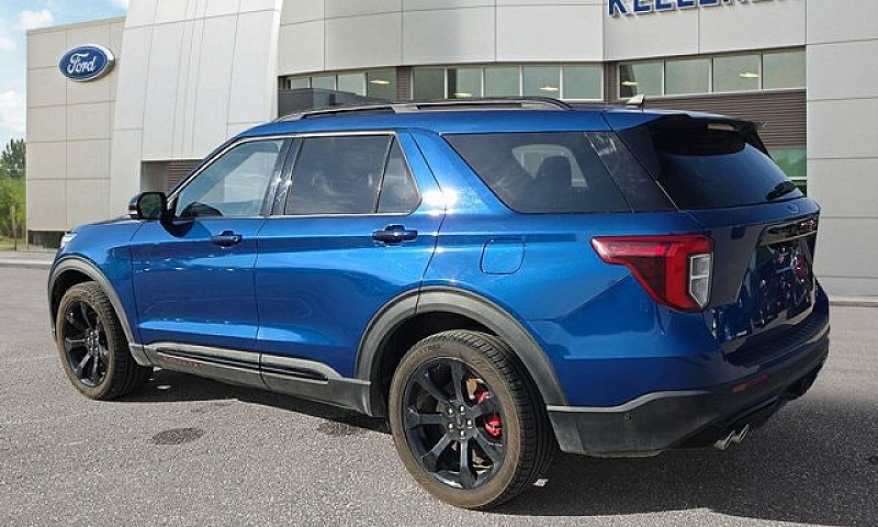 2021 Ford Explorer S...