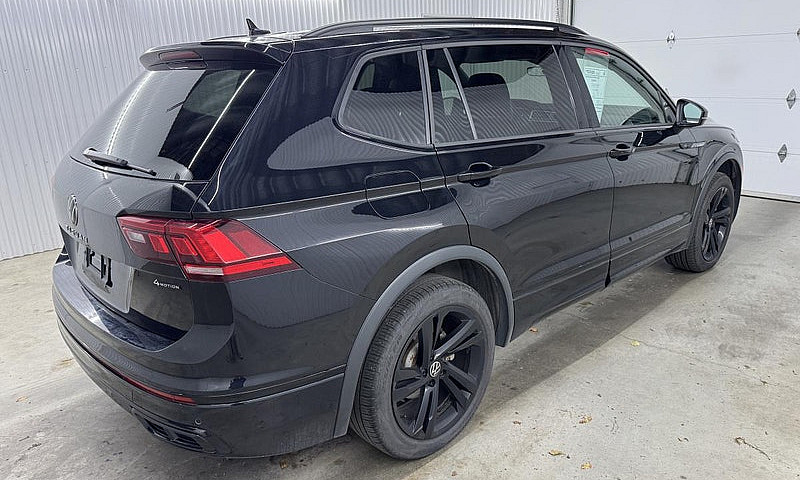 Volkswagen Tiguan Co...