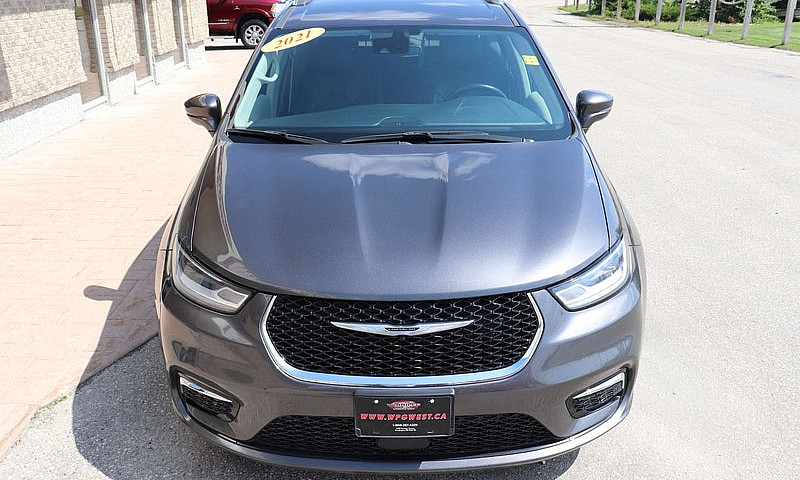2021 Chrysler Pacifi...