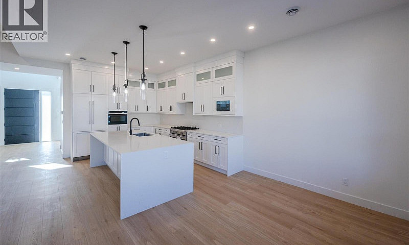1125 Antler Drive Pe...