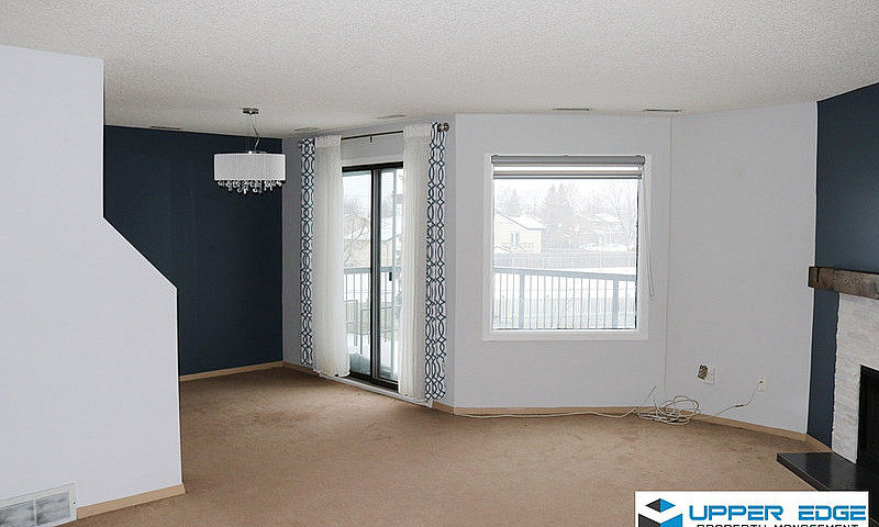 727-3085 Pembina Hig...