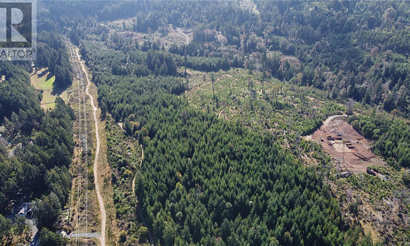Lot 5 Wild Rose Blvd...