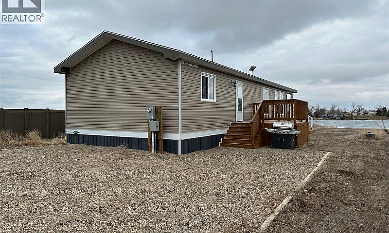 9 Lakeshore Drive Th...