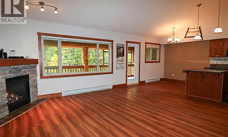 895 Dogwood Drive Un...
