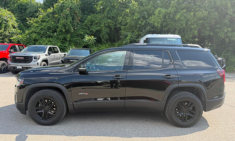 2023 Gmc Acadia At4...
