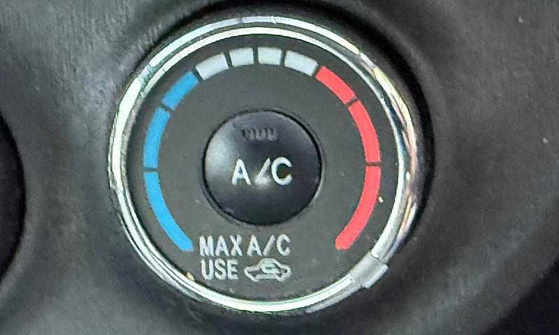 2012 Toyota Yaris 20...