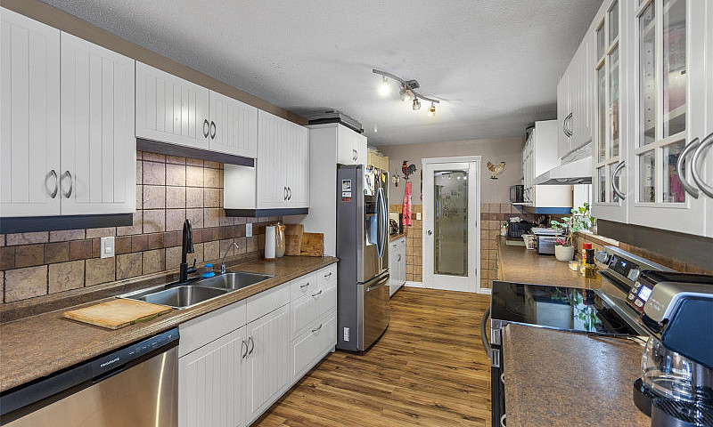 Gorgeous Acreage 20 ...