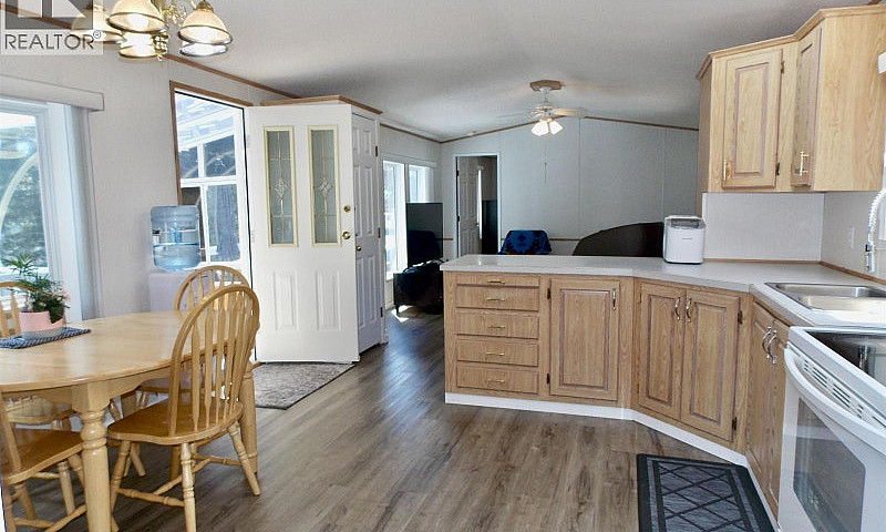 3425 S Chimney Lake ...