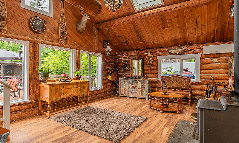 For Sale: 9413 Shutt...