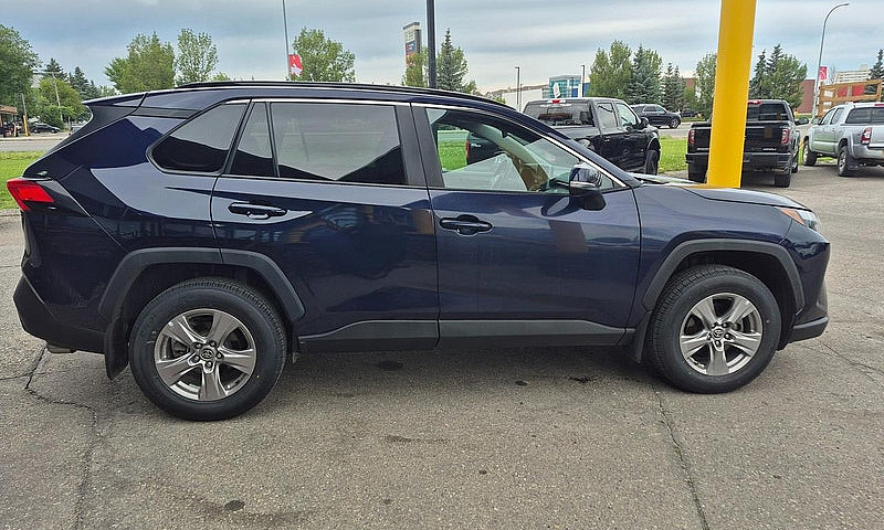 2023 Toyota Rav4 Xle...