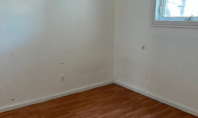 2-Bedroom House For ...