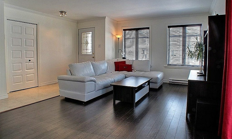 250 000$ - Condo À V...